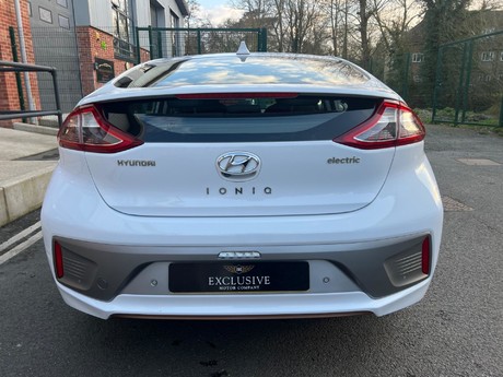 Hyundai IONIQ 28kWh Premium Auto 5dr 8