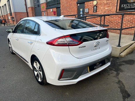 Hyundai IONIQ 28kWh Premium Auto 5dr 7