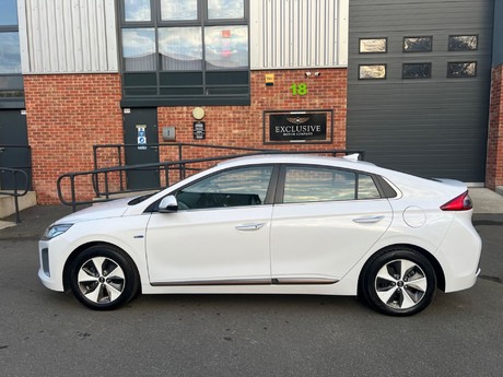 Hyundai IONIQ 28kWh Premium Auto 5dr 10