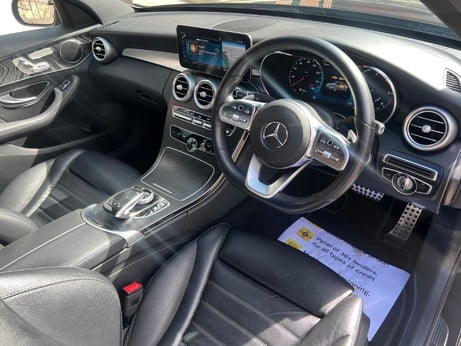 Mercedes-Benz C Class 2.0 C300d AMG Line Edition (Premium) G-Tronic+ Euro 6 (s/s) 4dr 25