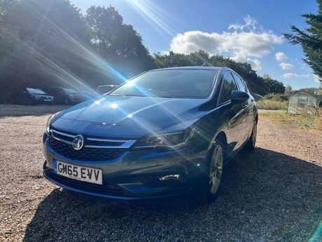 Vauxhall Astra 1.4 Astra SRi Nav T 5dr 9