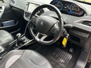 Peugeot 2008 1.2 2008 Allure 5dr 22