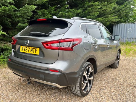 Nissan Qashqai 1.6 Qashqai Tekna+ DiG-T 5dr 8