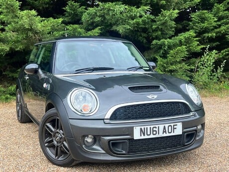 Mini Hatch 2.0 Cooper SD 3dr 1