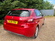 Peugeot 308 1.2 308 Active e-THP 5dr 9