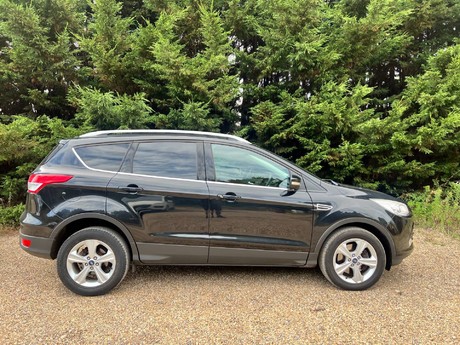 Ford Kuga 2.0 Kuga Zetec 4x2 TDCi 5dr 10