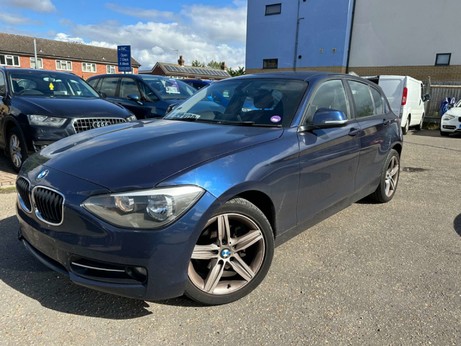 BMW 1 Series 2.0 116D Sport Auto 5dr 1