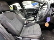 Vauxhall Astra 1.4 Astra SRi Nav T 5dr 9