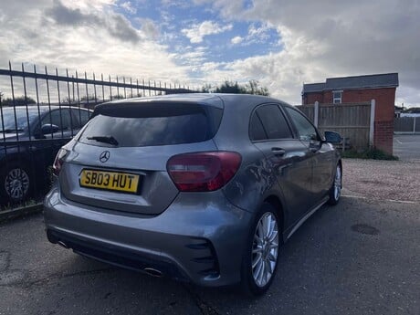 Mercedes-Benz A Class 1.8 A180 BlueEfficiency AMG Sport CDi Auto 5dr 5