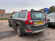 Volvo XC70 2.4 XC70 SE Luxury AWD D5 Auto 4WD 5dr 5