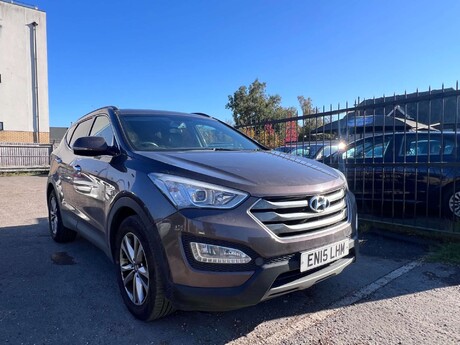 Hyundai SANTA FE 2.2 Santa Fe Premium CRDi Auto 4WD 5dr 2