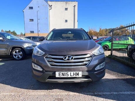 Hyundai SANTA FE 2.2 Santa Fe Premium CRDi Auto 4WD 5dr 3