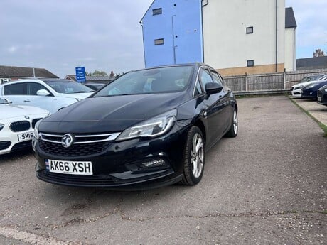 Vauxhall Astra 1.4 Astra SRi Nav T S/S Auto 5dr 4