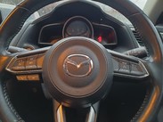 Mazda 3 SE-L NAV 8