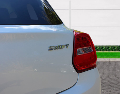 Suzuki Swift SZ5 BOOSTERJET 46