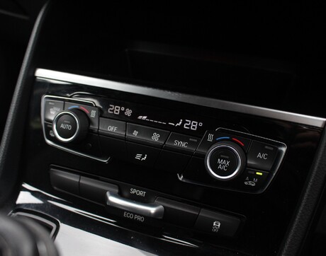 BMW 2 Series 218I SE GRAN TOURER 27