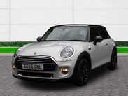 Mini Hatch COOPER 8