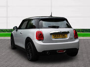 Mini Hatch COOPER 6
