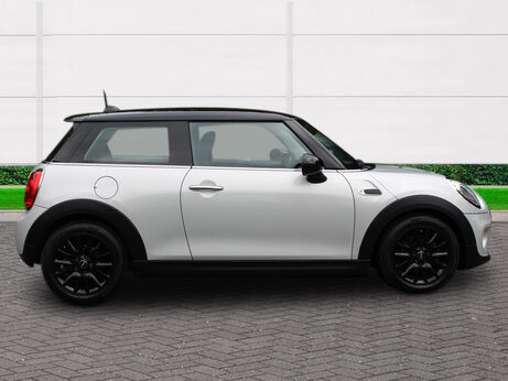 Mini Hatch COOPER 2