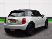 Mini Hatch COOPER 4