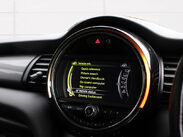 Mini Hatch COOPER 10