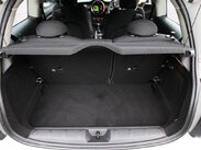 Mini Hatch COOPER 24