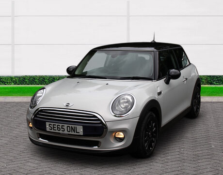 Mini Hatch COOPER 29
