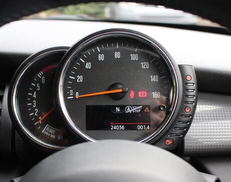 Mini Hatch COOPER 20