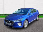 Hyundai IONIQ PREMIUM MHEV 1