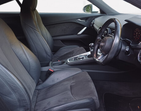 Audi TT TFSI SPORT 19