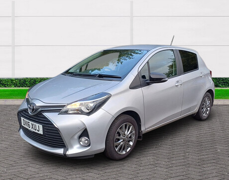 Toyota Yaris VVT-I ICON M-DRIVE S 5