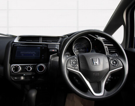 Honda Jazz I-VTEC SE 10