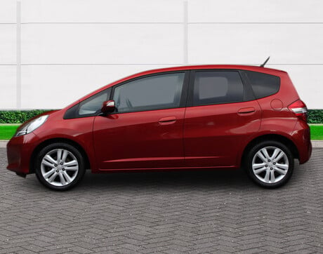 Honda Jazz I-VTEC ES PLUS 7