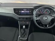 Volkswagen Polo SE TSI DSG 13