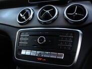 Mercedes-Benz GLA Class GLA 180 URBAN EDITION 21