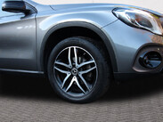 Mercedes-Benz GLA Class GLA 180 URBAN EDITION 34