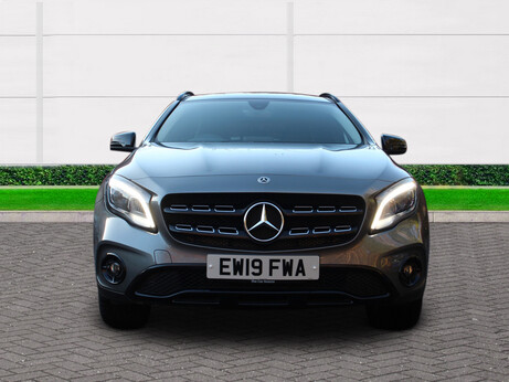 Mercedes-Benz GLA Class GLA 180 URBAN EDITION 1