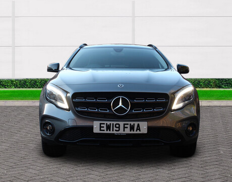 Mercedes-Benz GLA Class GLA 180 URBAN EDITION 2