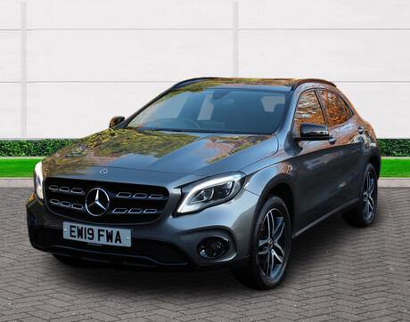 Mercedes-Benz GLA Class GLA 180 URBAN EDITION 1