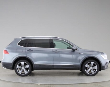 Volkswagen Tiguan Allspace MATCH TDI 4MOTION DSG 2