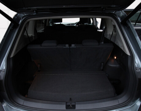 Volkswagen Tiguan Allspace MATCH TDI 4MOTION DSG 28