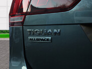 Volkswagen Tiguan Allspace MATCH TDI 4MOTION DSG 37