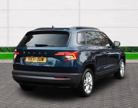 Skoda Karoq SE TECHNOLOGY TSI 4