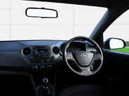 Hyundai i10 SE 24