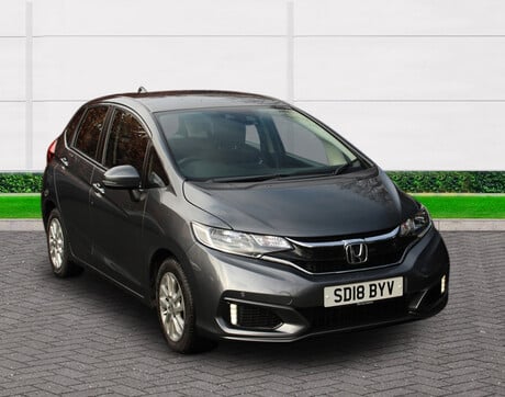 Honda Jazz I-VTEC SE 9