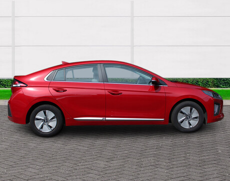 Hyundai IONIQ PREMIUM MHEV 5