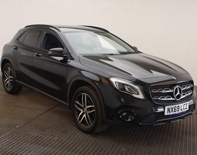 Mercedes-Benz GLA Class GLA 180 URBAN EDITION
