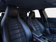 Mercedes-Benz GLA Class GLA 180 URBAN EDITION 2