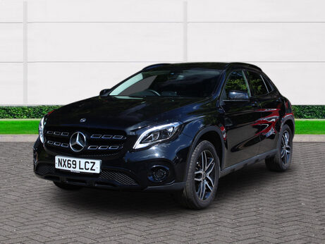 Mercedes-Benz GLA Class GLA 180 URBAN EDITION 2