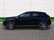 Mercedes-Benz GLA Class GLA 180 URBAN EDITION 4